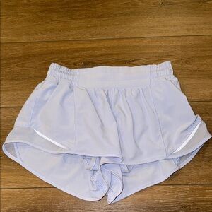 lululemon Hotty Hot Low-Rise Lined Short 2.5" | Lilac